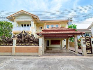 À louer 3 chambres maison à Bang Lamung, Chonburi