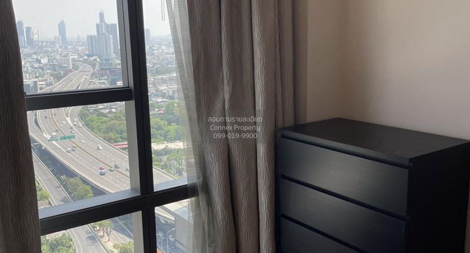 For rent 2 bedrooms condo in Sathon, Bangkok