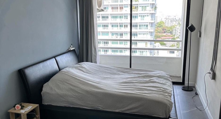 ให้เช่า 2 ห้องนอน คอนโด ใน วัฒนา, กรุงเทพฯ