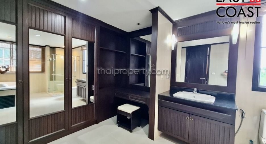 For sale and for rent 2 bedrooms condo in Bang Lamung, Chonburi