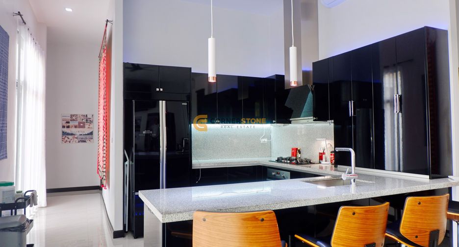 Casa en venta de 3 habitaciones en Bang Lamung, Chonburi