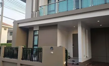 À vendre et à louer 4 chambres maison à Bang Lamung, Chonburi