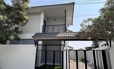 For rent 3 bedrooms house in Mueang Chiang Mai, Chiang Mai