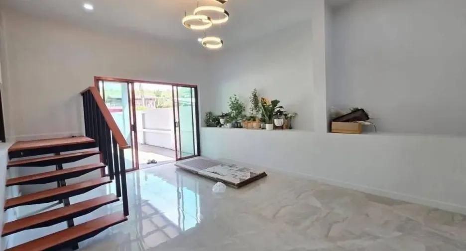 For sale 3 bedrooms house in Mueang Surat Thani, Surat Thani