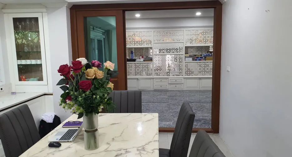 For sale 6 bedrooms townhouse in Prawet, Bangkok