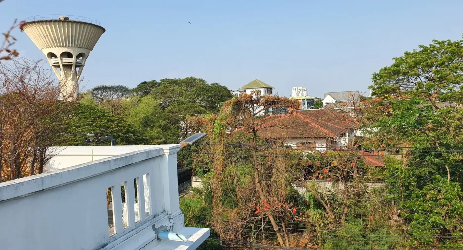 For sale 6 bedrooms townhouse in Prawet, Bangkok