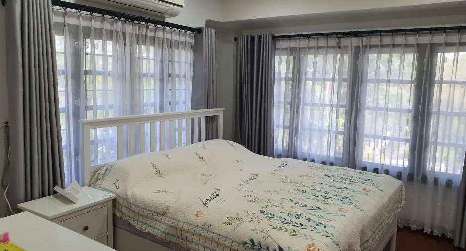 For sale 6 bedrooms townhouse in Prawet, Bangkok