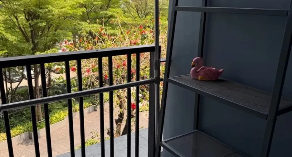 For rent 1 bed condo in Watthana, Bangkok