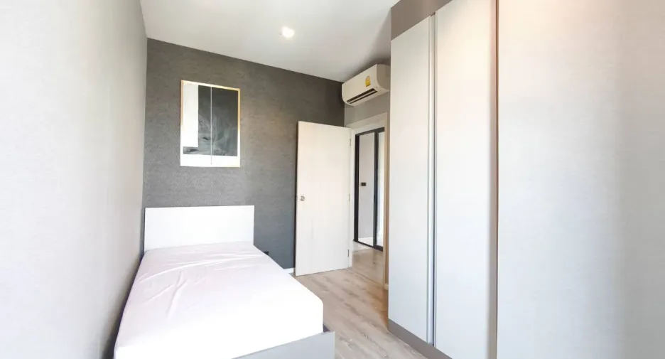 For rent 2 bedrooms condo in Mueang Samut Prakan, Samut Prakan
