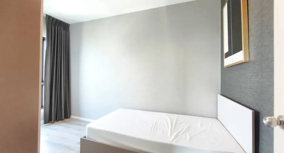 For rent 2 bedrooms condo in Mueang Samut Prakan, Samut Prakan