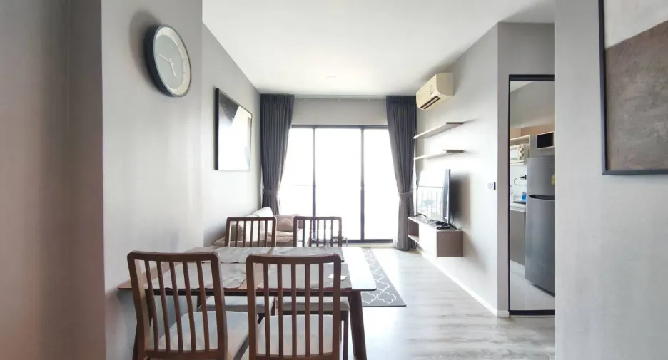 For rent 2 bedrooms condo in Mueang Samut Prakan, Samut Prakan