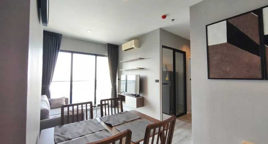 For rent 2 bedrooms condo in Mueang Samut Prakan, Samut Prakan