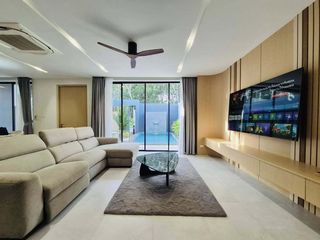 Villa en venta y en alquiler de 3 habitaciones en Thalang, Phuket