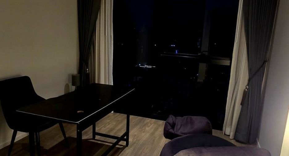 For sale and for rent 2 bedrooms condo in Sathon, Bangkok