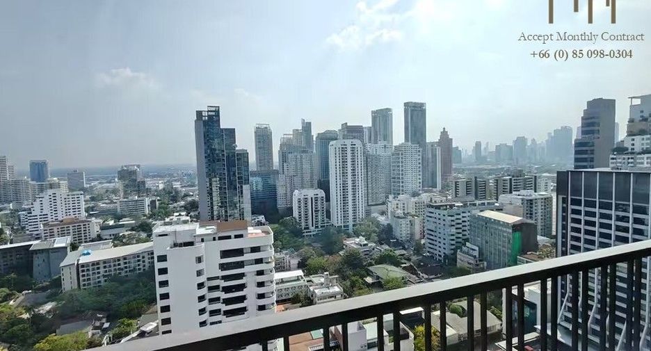 For rent 2 bedrooms condo in Khlong Toei, Bangkok