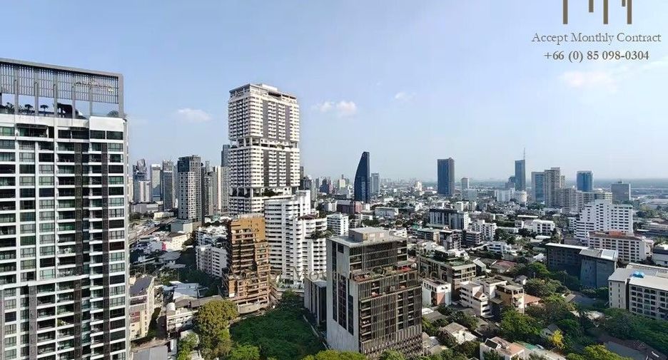 For rent 2 bedrooms condo in Khlong Toei, Bangkok