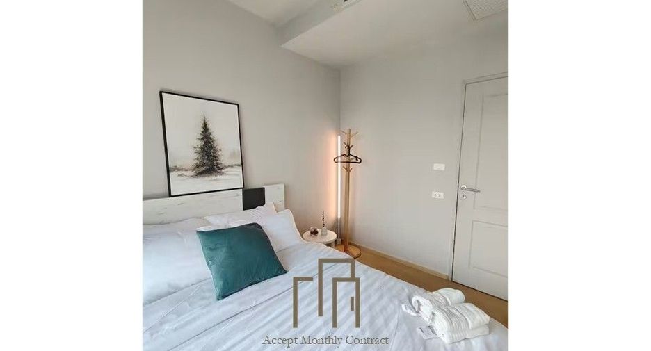For rent 2 bedrooms condo in Khlong Toei, Bangkok