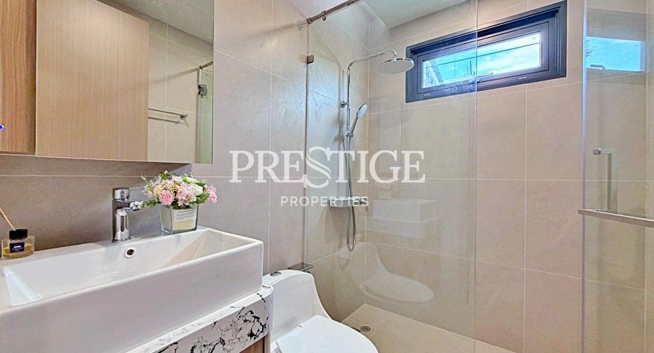 Casa en venta de 6 habitaciones en Sattahip, Chonburi