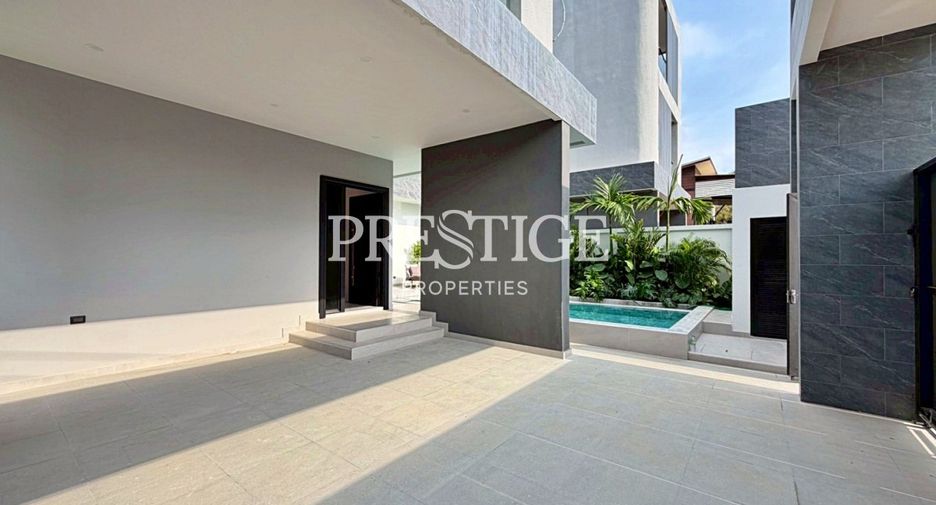 Casa en venta de 6 habitaciones en Sattahip, Chonburi