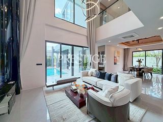 For sale 6 bedrooms house in Na Jomtien, Pattaya