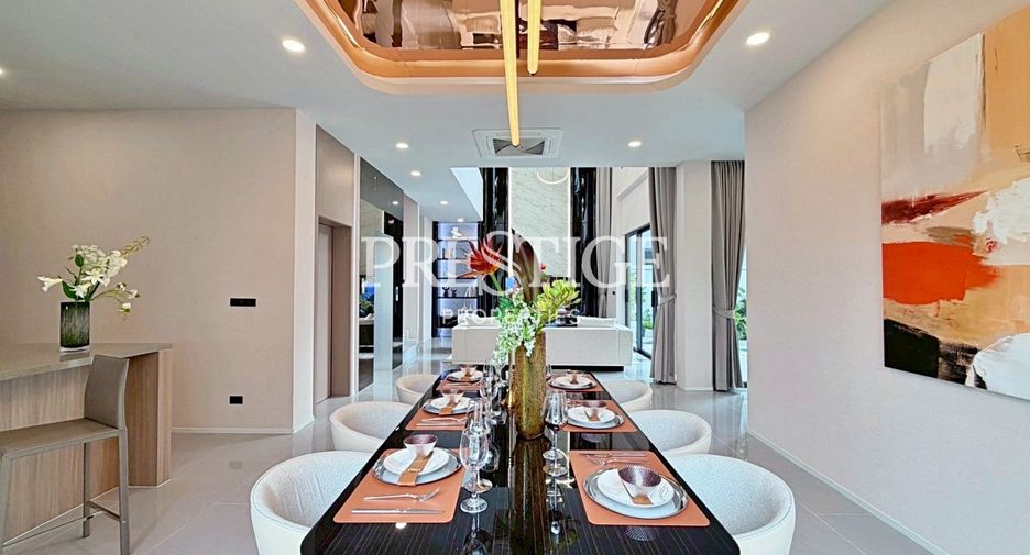Casa en venta de 6 habitaciones en Sattahip, Chonburi