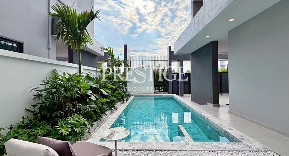 Casa en venta de 6 habitaciones en Sattahip, Chonburi