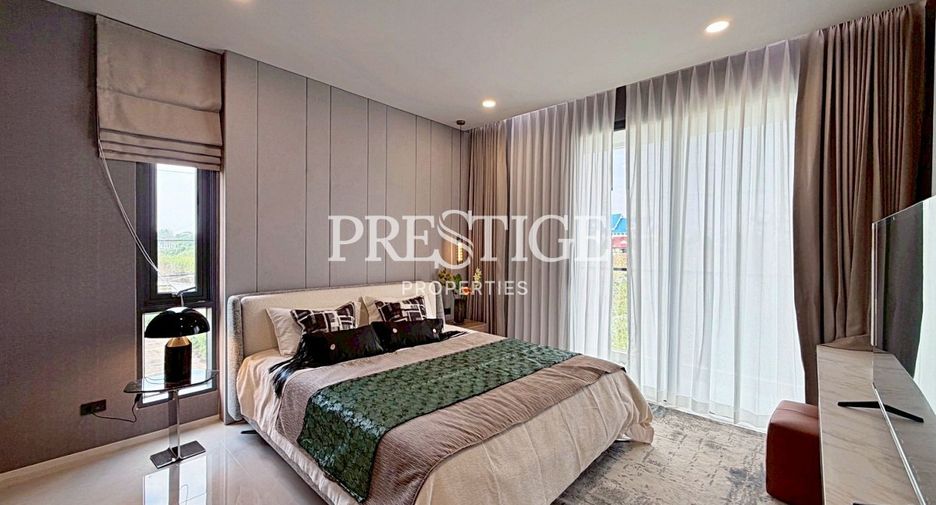 Casa en venta de 6 habitaciones en Sattahip, Chonburi