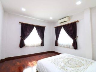 Casa en venta de 3 habitaciones en Prawet, Bangkok