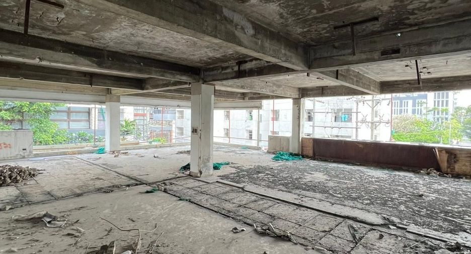 For sale land in Watthana, Bangkok
