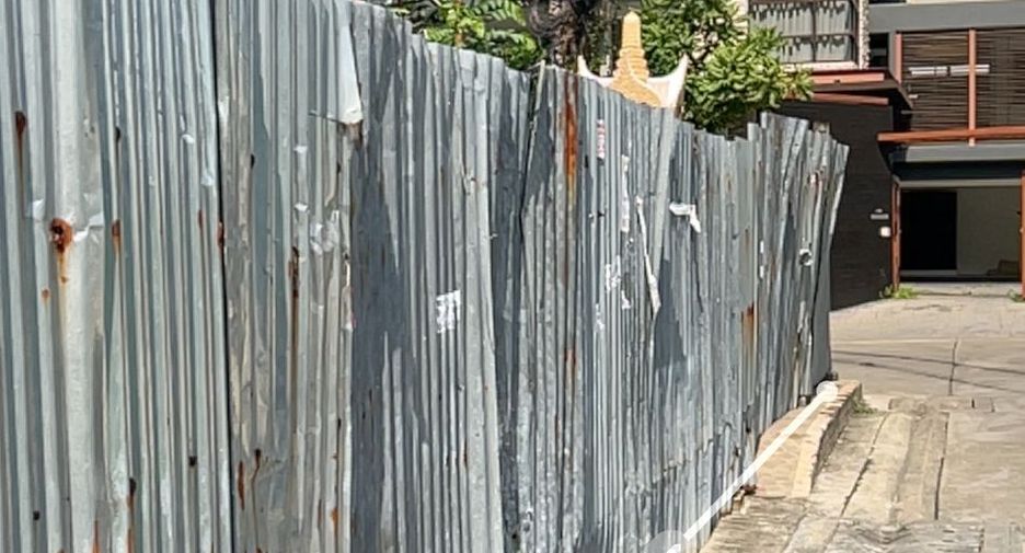 For sale land in Watthana, Bangkok