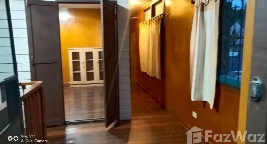 For sale 5 bedrooms house in Mueang Chiang Mai, Chiang Mai