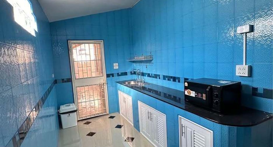 For rent 3 bedrooms house in Pran Buri, Prachuap Khiri Khan