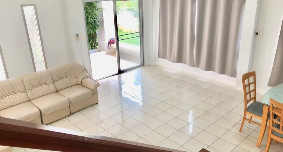 For rent 4 bedrooms house in Hang Dong, Chiang Mai