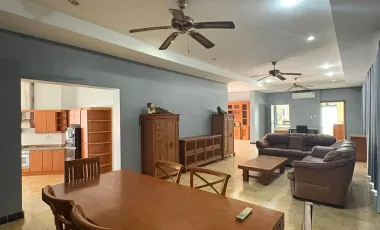Villa en alquiler de 5 habitaciones en Bang Lamung, Chonburi