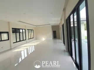 出售 3 卧室 独立屋 在 Bang Lamung, Chon Buri