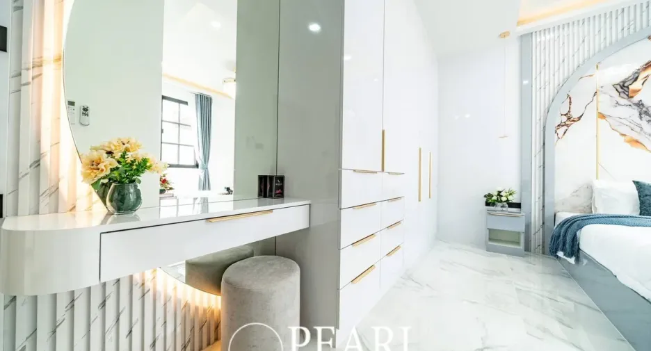 Casa en venta de 4 habitaciones en East Pattaya, Pattaya