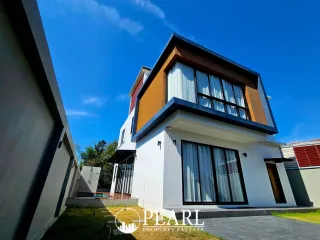 Продажа 4 спальни дом в Банг Ламунг, Чонбури