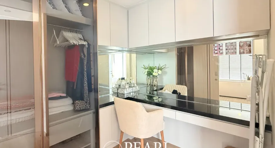 For sale 2 ベッドルーム condo in Bang Lamung, Chonburi