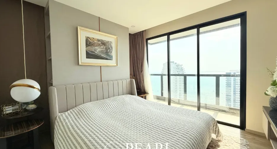For sale 2 ベッドルーム condo in Bang Lamung, Chonburi