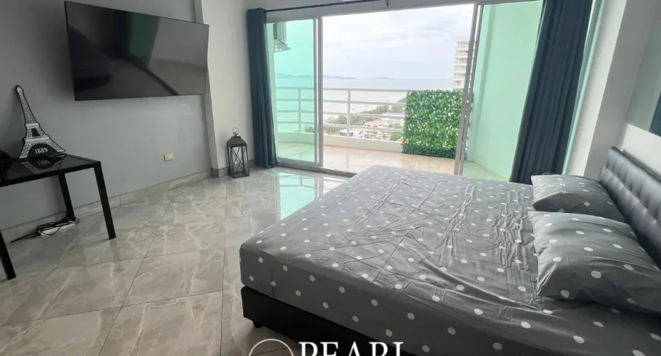 For sale 1 bed condo in Pratumnak, Pattaya