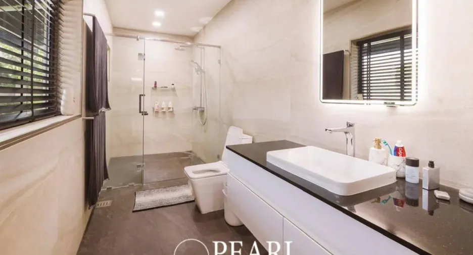 À vendre 2 chambres maison à East Pattaya, Pattaya