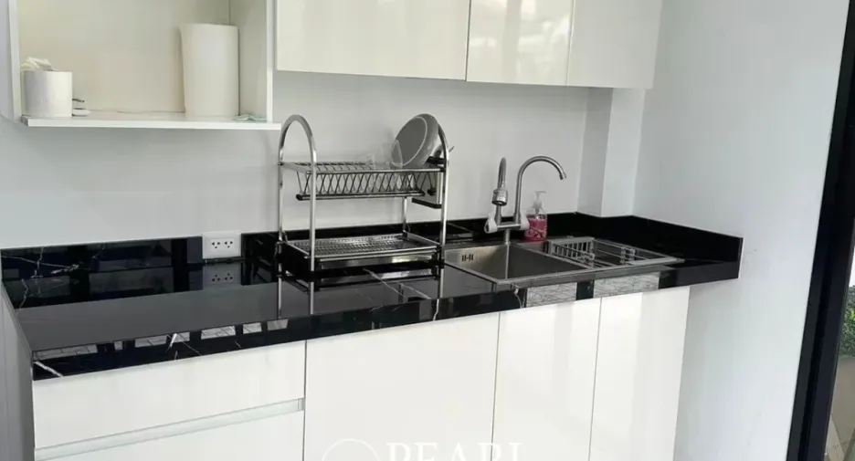 For rent and for sale 4 bedrooms house in Jomtien, Pattaya