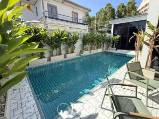 À louer et à vendre 4 chambres maison à Bang Lamung, Chonburi
