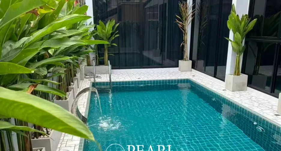 For rent and for sale 4 bedrooms house in Jomtien, Pattaya