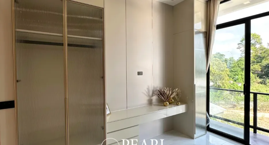 Haus zum Kauf mit 4 Zimmer in Bang Lamung, Chonburi