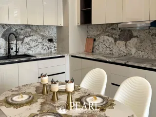 Haus zum Kauf mit 4 Zimmer in Bang Lamung, Chonburi