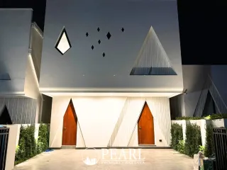 Casa en venta de 4 habitaciones en Bang Lamung, Chonburi