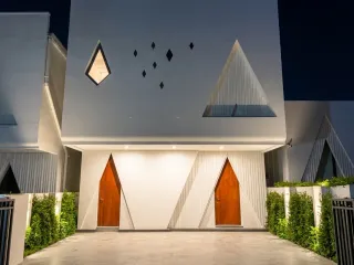 Haus zur Miete und zum Kauf mit 4 Zimmer in Bang Lamung, Chonburi