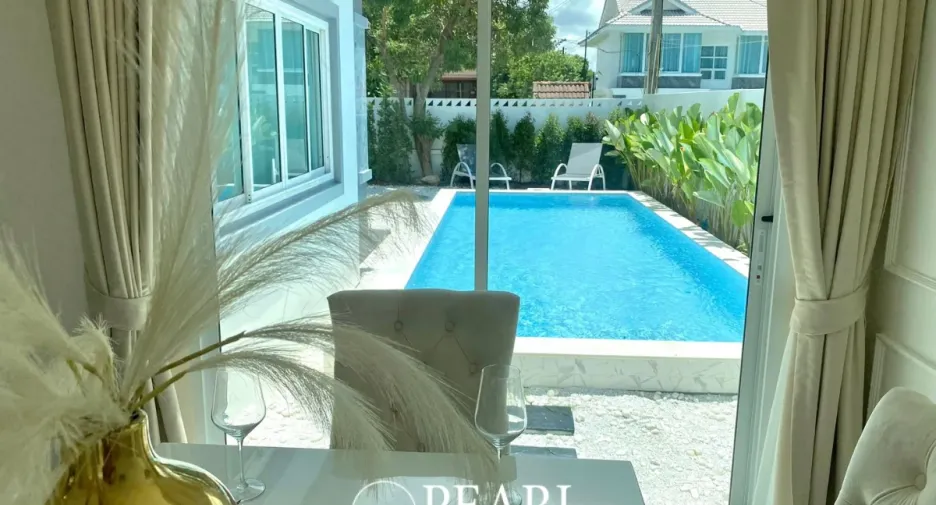 Haus zum Kauf mit 5 Zimmer in Bang Lamung, Chonburi