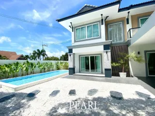 Haus zum Kauf mit 5 Zimmer in Bang Lamung, Chonburi